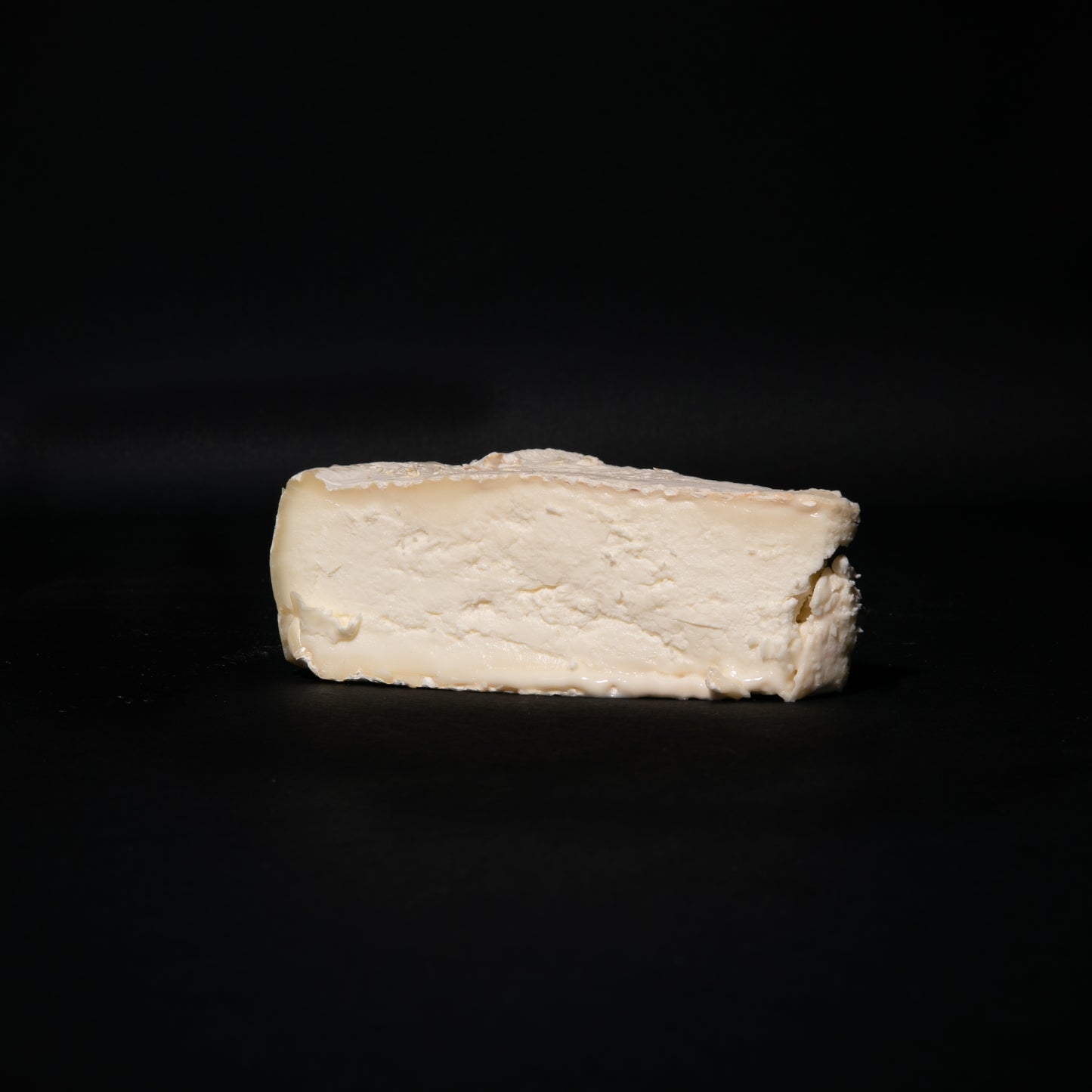 BIANCANEVE - FORMAGGIO SEMI-STAGIONATO STRACCHINATO